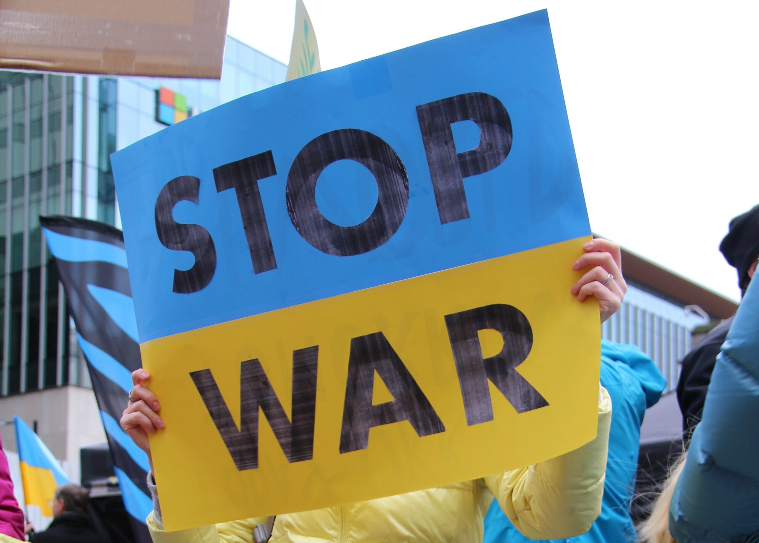 Building Bridges for Ukraine - UWC Maastricht