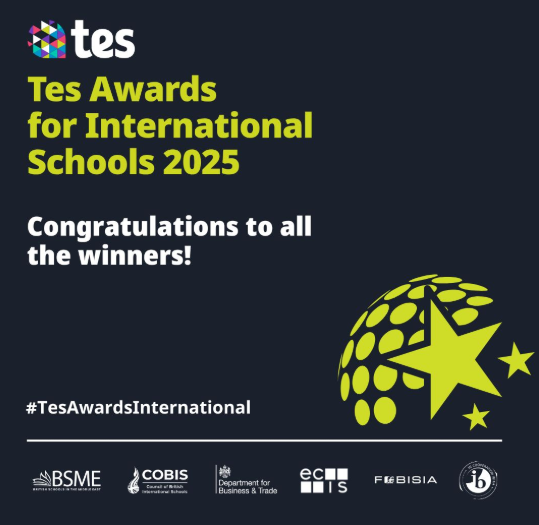 Image that says 'Tes Awards'