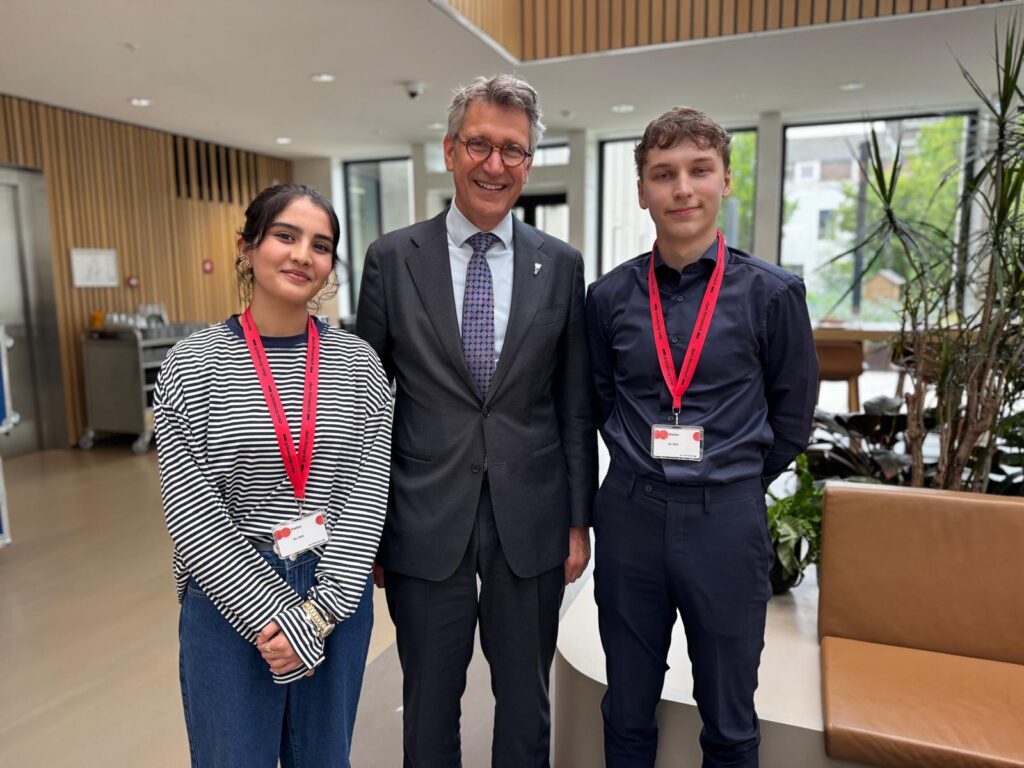 Mayor with students